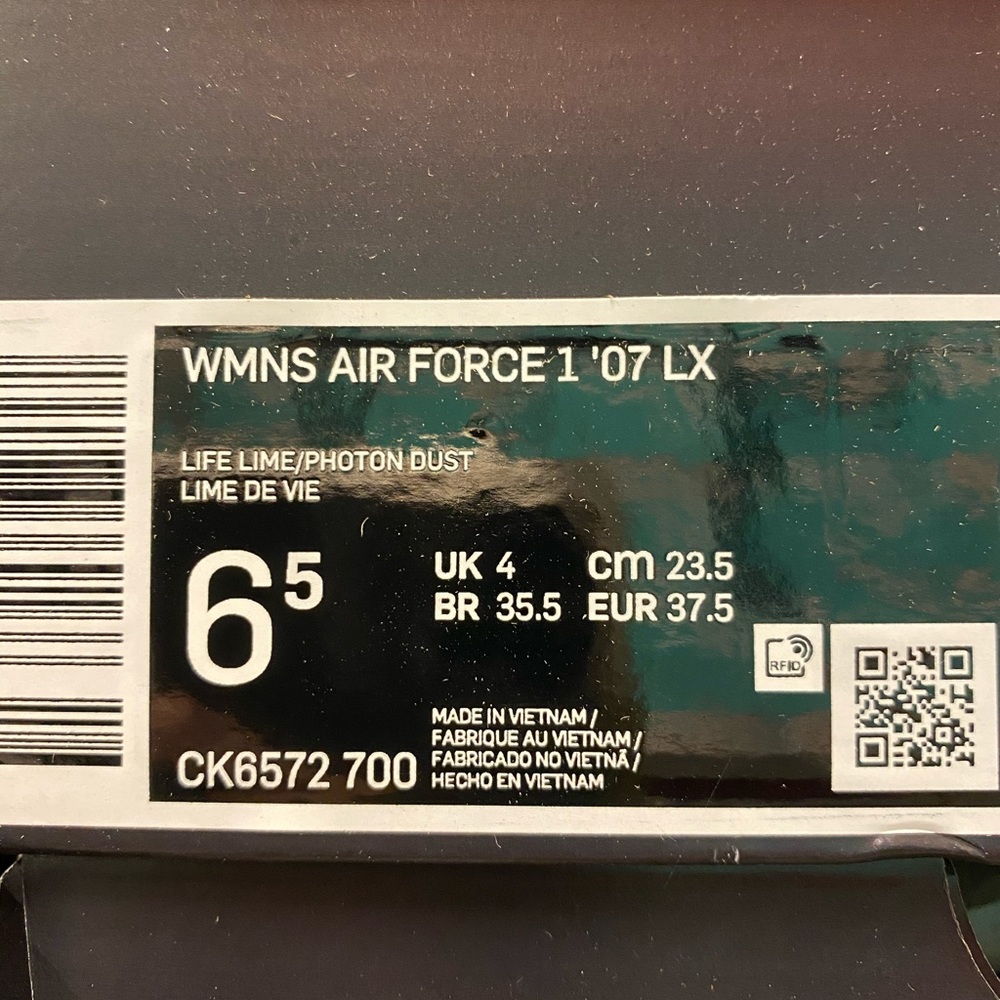 Nike Air Force 1 ‘07 LX - Picture 5 of 6